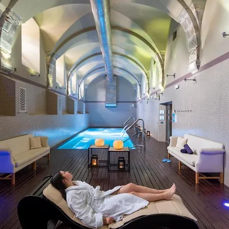 科瑞阿斯酒店 酒店